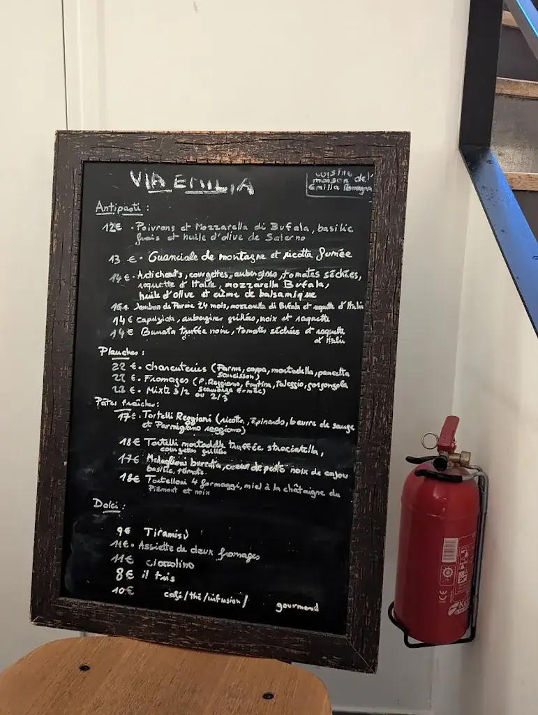 Menü_VIA EMILIA_Paris_Bild_1