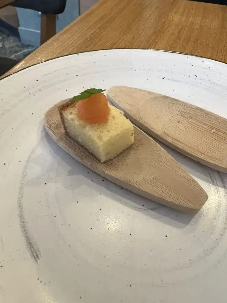 mimi_GEGEOR - Caviste & Restaurateur_Paris_review