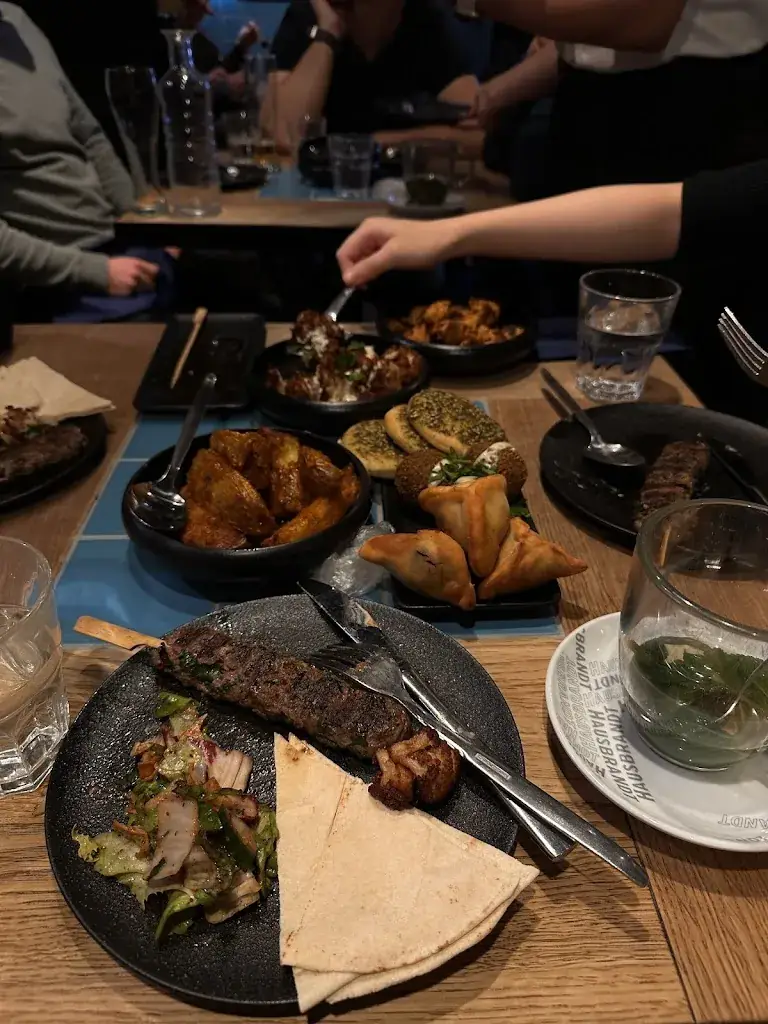 Sacha dassonville wolhoff_TAOLÉ Table Libanaise_Lausanne_recensione