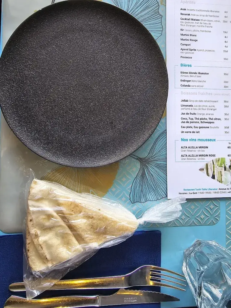 Magaly Aad_TAOLÉ Table Libanaise_Lausanne_recensione