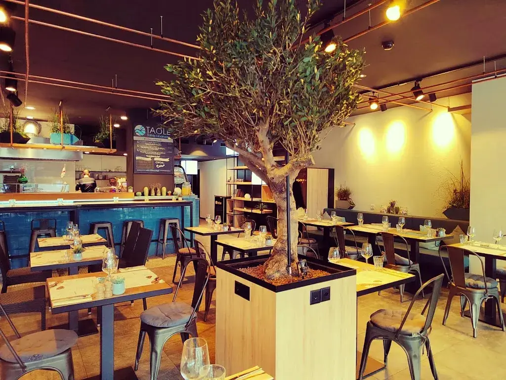 TAOLÉ Table Libanaise_Lausanne_slider_image_1