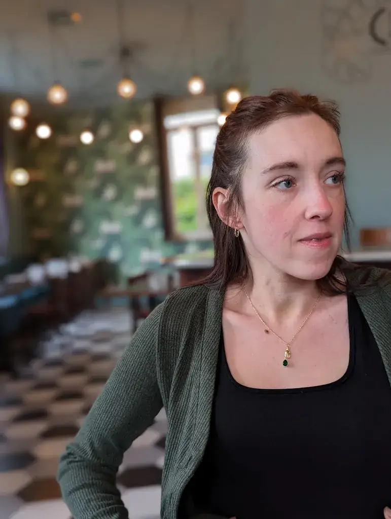 Jamie Pitcher conway_Café Charmant_Oullins-Pierre-Bénite_review