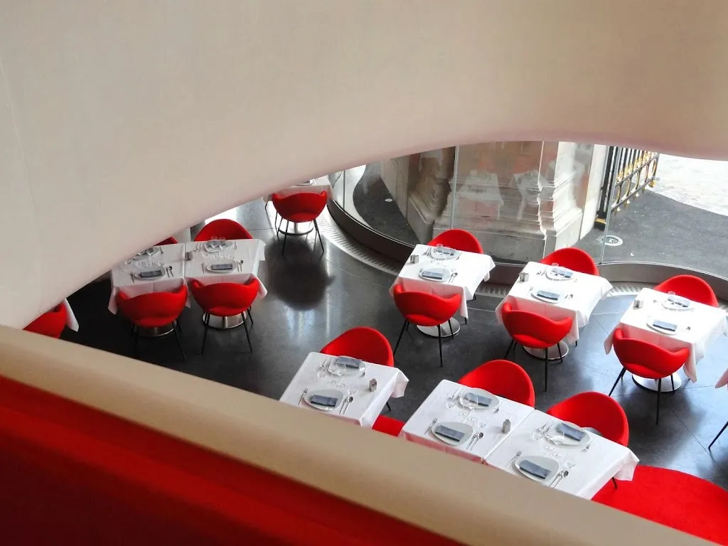 L'Opéra restaurant_Paris_slider_image_2