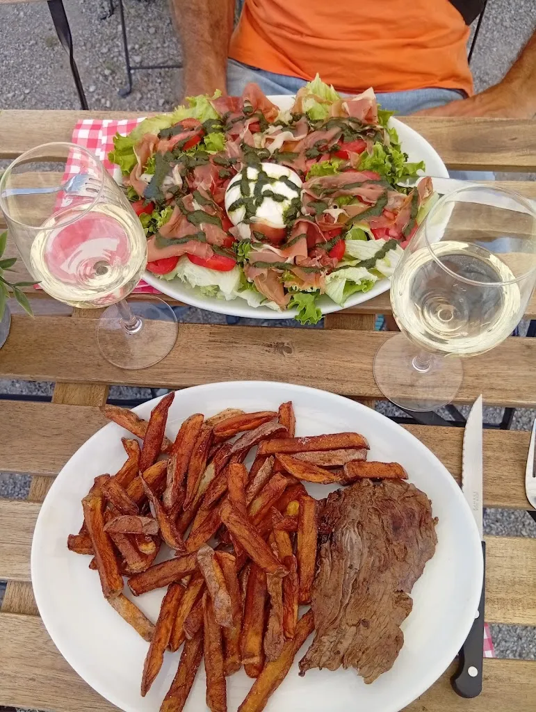 Cindy Saint Maxin_Au Bidochon_Opio_review