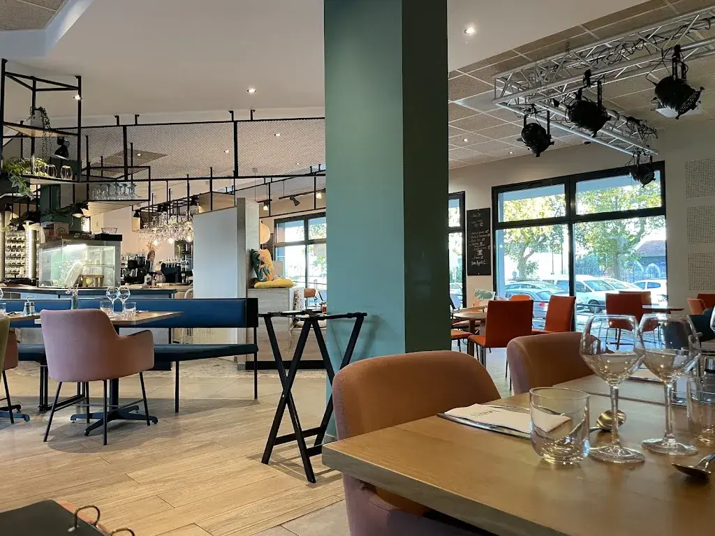 P.C. van Schaffelaar_Boam_Oullins_review