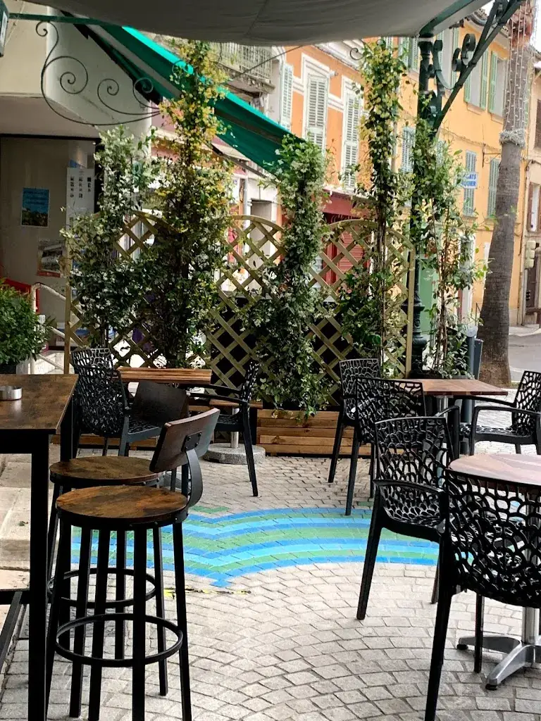 LE PAPILLON_Ollioules_slider_image_1