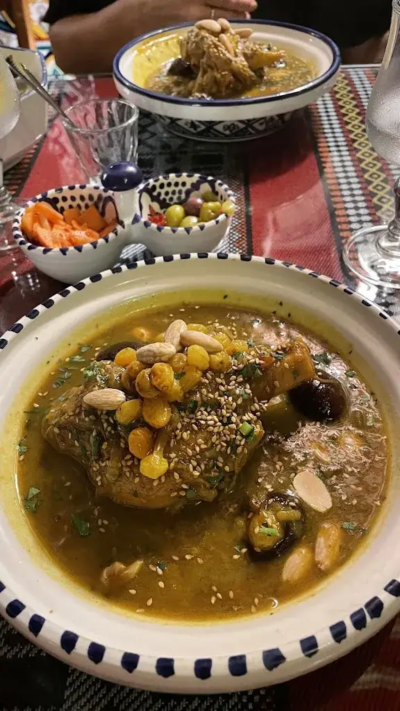 jozefina Perdedaj_Le Bizerte_Ollioules_Bewertung