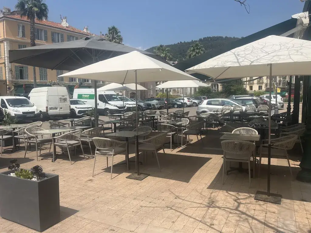 Chez Lily restaurant in Ollioules