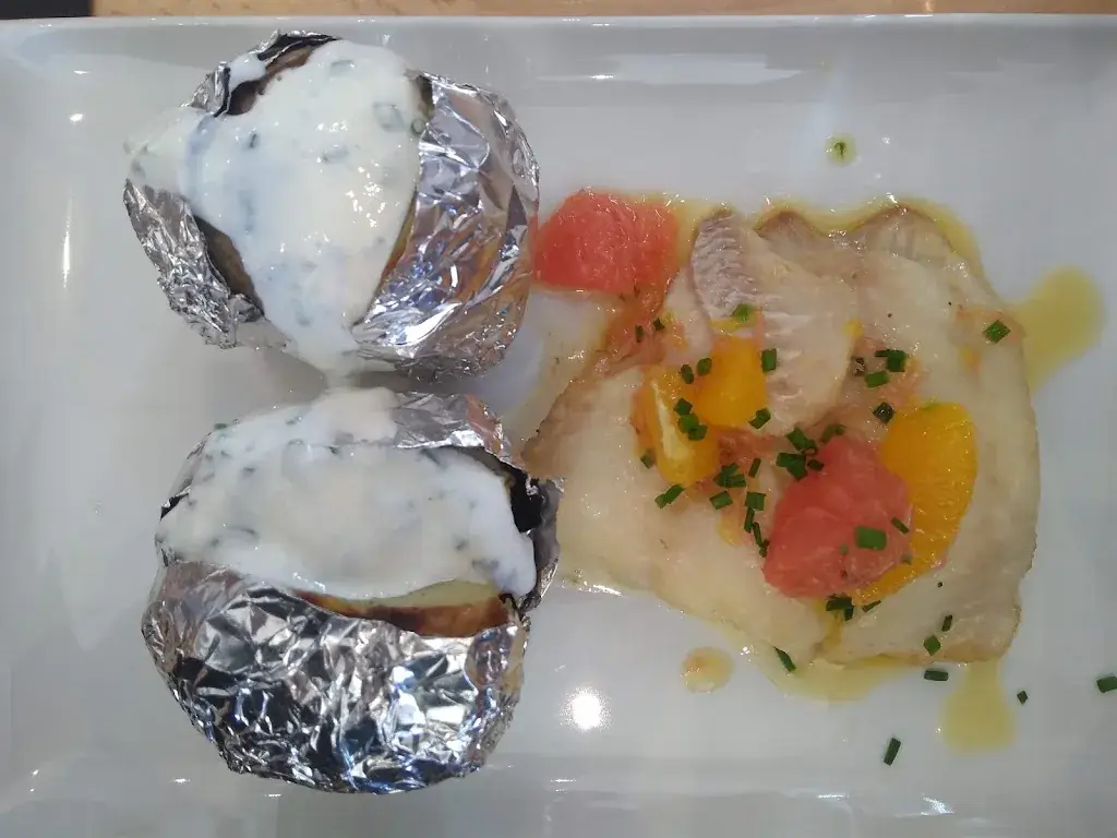 biswajit sahoo_Le Jean Jaurès_Oullins-Pierre-Bénite_review