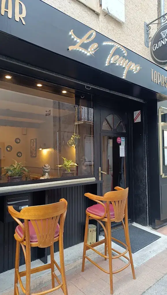 Le Tempo restaurant in Oraison