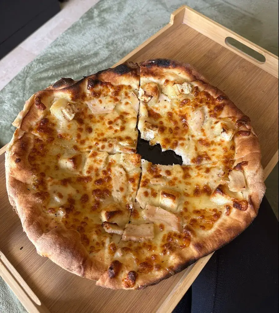 Althéa SONN_Pizz'Alex ville de Pegomas_Pégomas_review