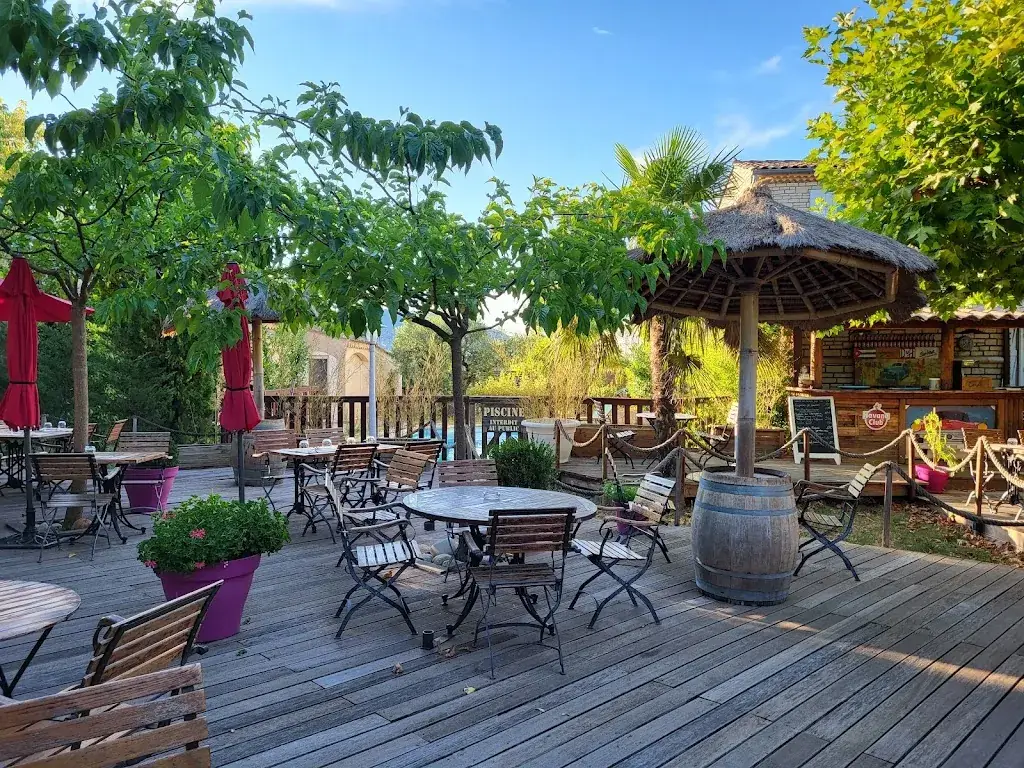 Le Little_Peipin_slider_image_1