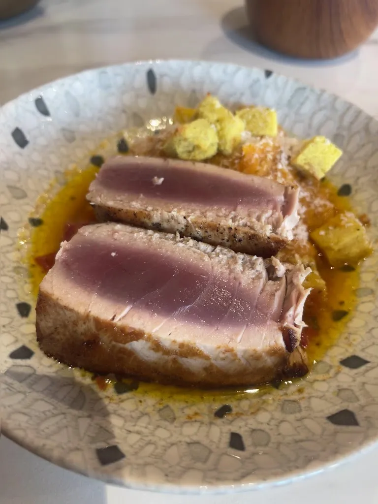 Alicia Sánchez Navarro_Il etait une fois..._Sisteron_review