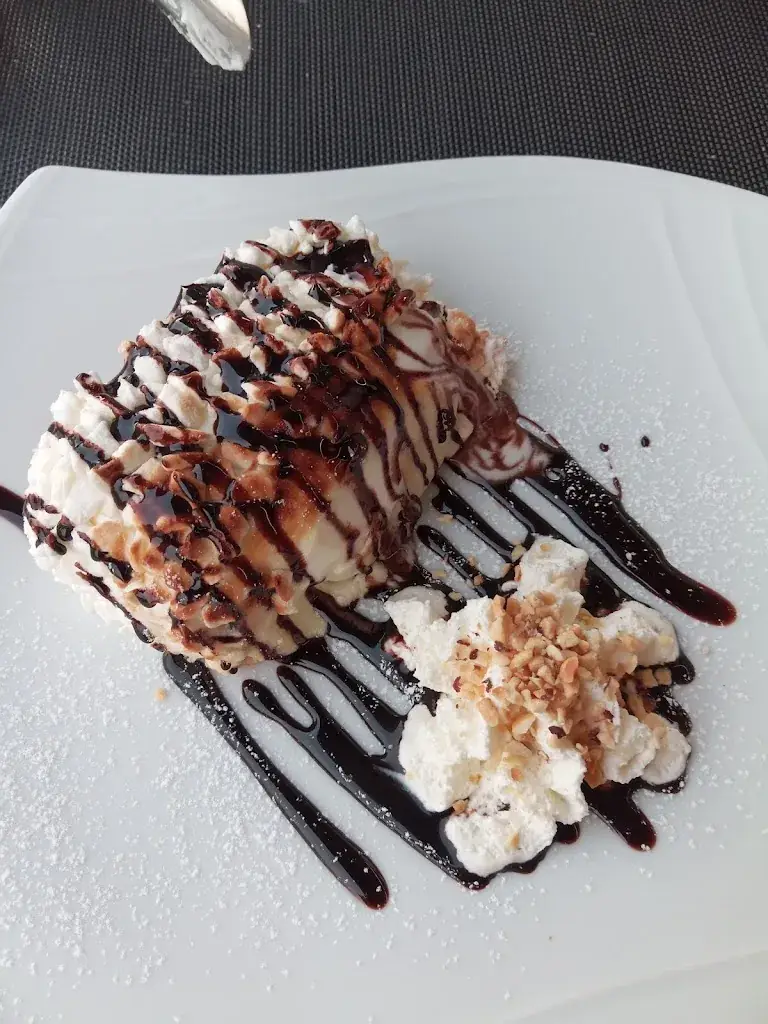 Massimo Gasbarri_4 Saisons_Peyruis_review