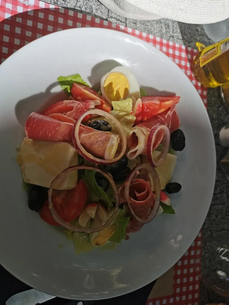 Menu_Lou pataclé chez tika_Pélissanne_imagen_2