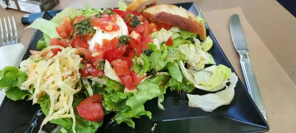 Café Tabac de la Place_Pélissanne_slider_image_2