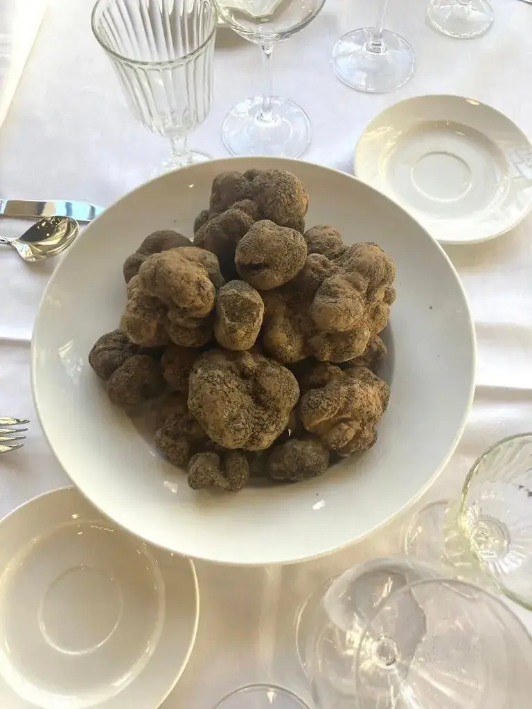 Menu_Restaurant A La Touloubre_Barben_immagine_8