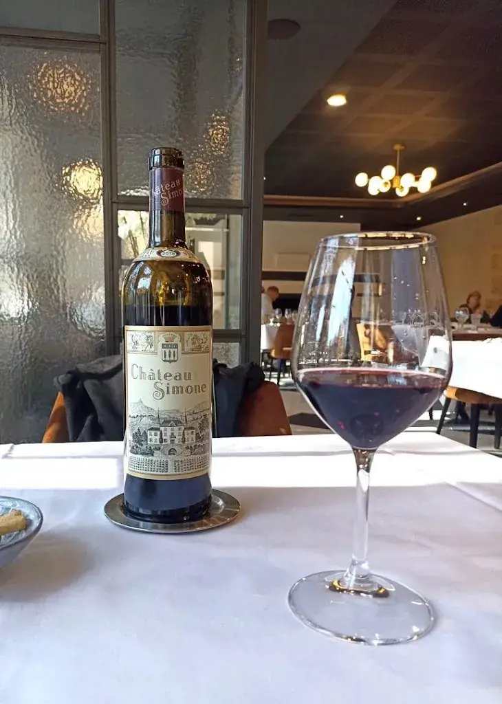 Restaurant A La Touloubre_Barben_slider_image_2