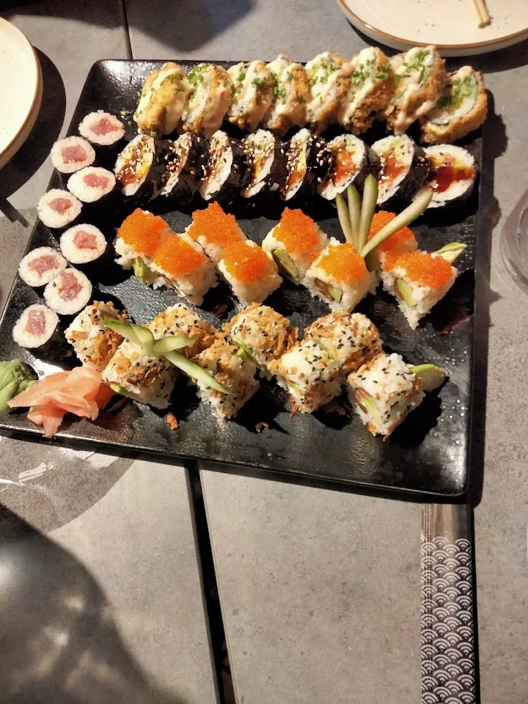 TOKYO PÉLISSANNE_Pélissanne_slider_image_3