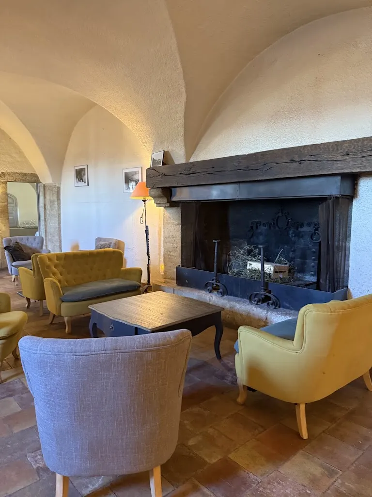 valentina papagni_Garrigae Abbaye de Sainte Croix_Salon-de-Provence_review