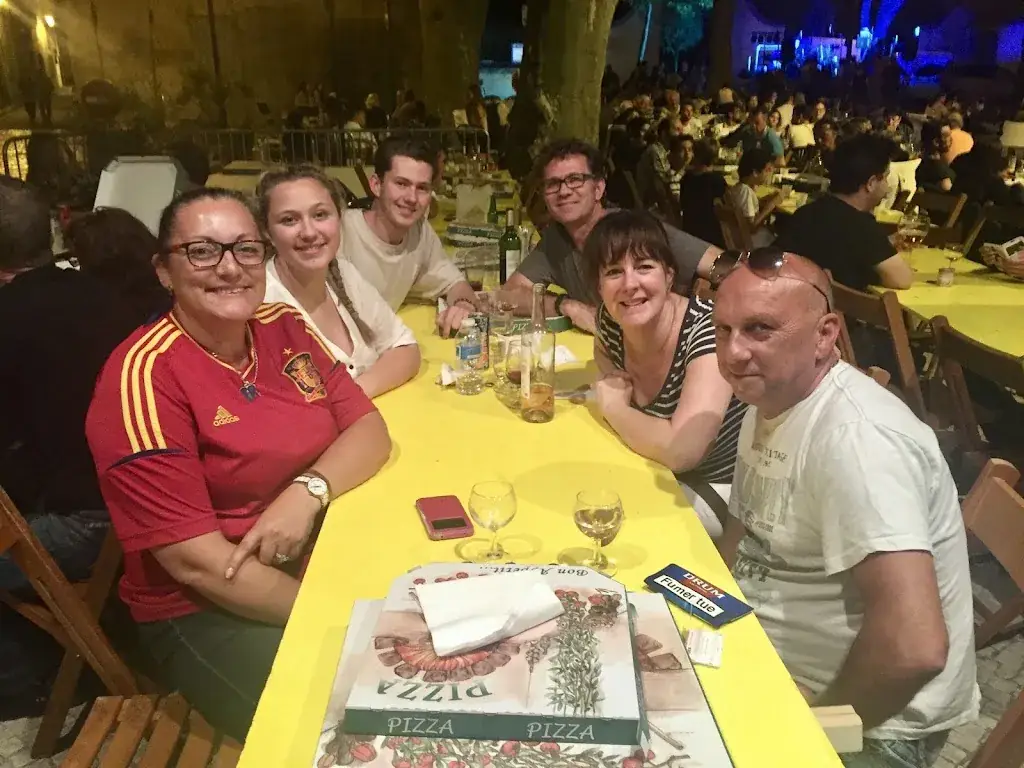 Caroline Purvis_Pizza de la Place_Pélissanne_review