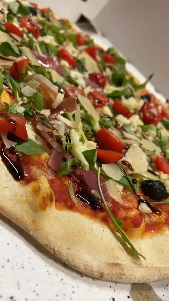 Pizza de la Place_Pélissanne_slider_image_3