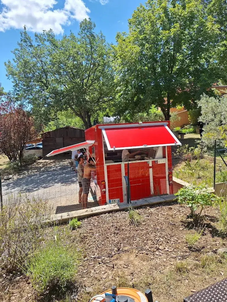 Maïlys Ghy_Le four à Pizz'_Pierrevert_review