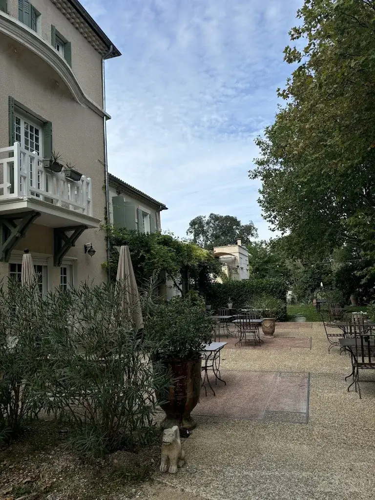 M. Leonard_Demeures & Châteaux Hôtel l'Hermitage_Pernes-les-Fontaines_review