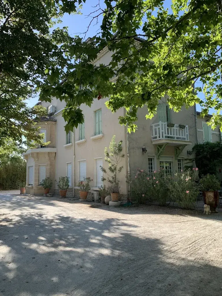 Joonsik Son_Demeures & Châteaux Hôtel l'Hermitage_Pernes-les-Fontaines_review