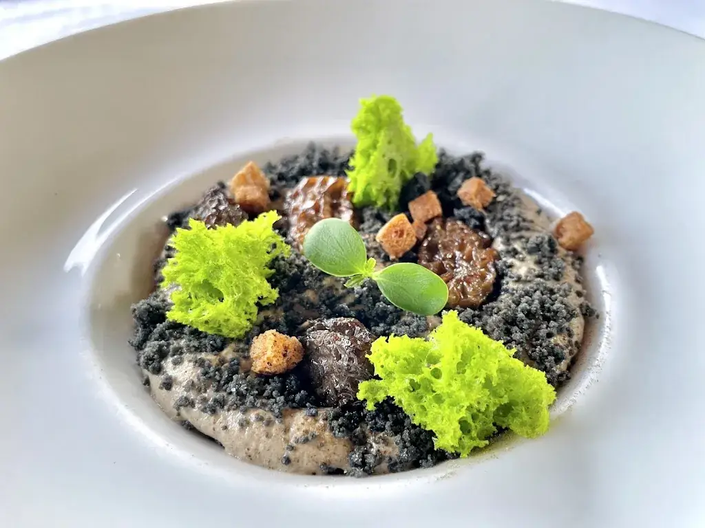 James_Le Mas du Lingousto Restaurant_Cuers_avis