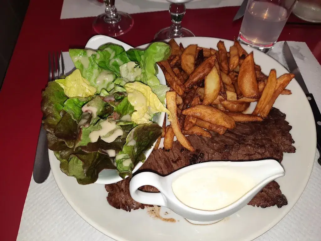 Bar de L'Etoile restaurant à Oullins-Pierre-Bénite