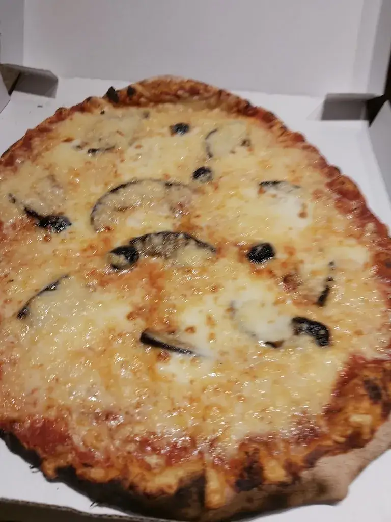 Chez Gaby_Plan-de-Cuques_slider_image_3