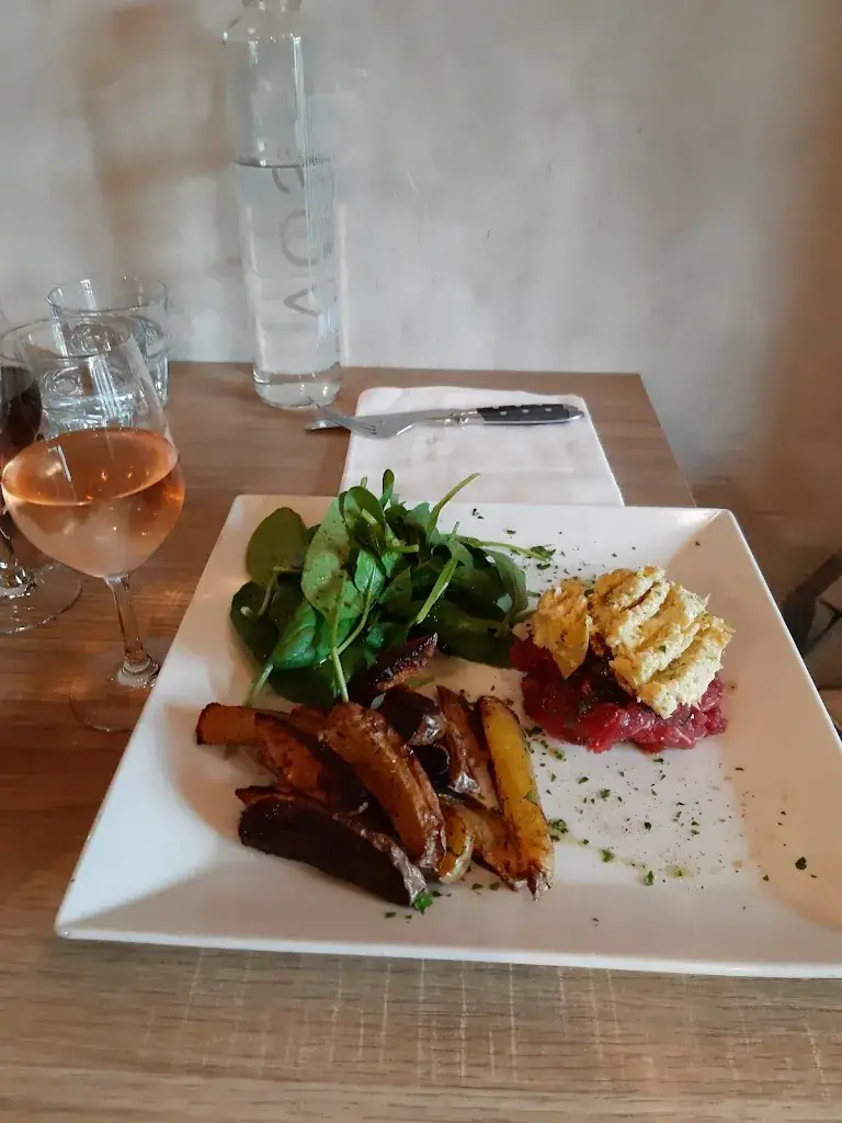 Menu_Villa M_Plan-de-Cuques_immagine_1