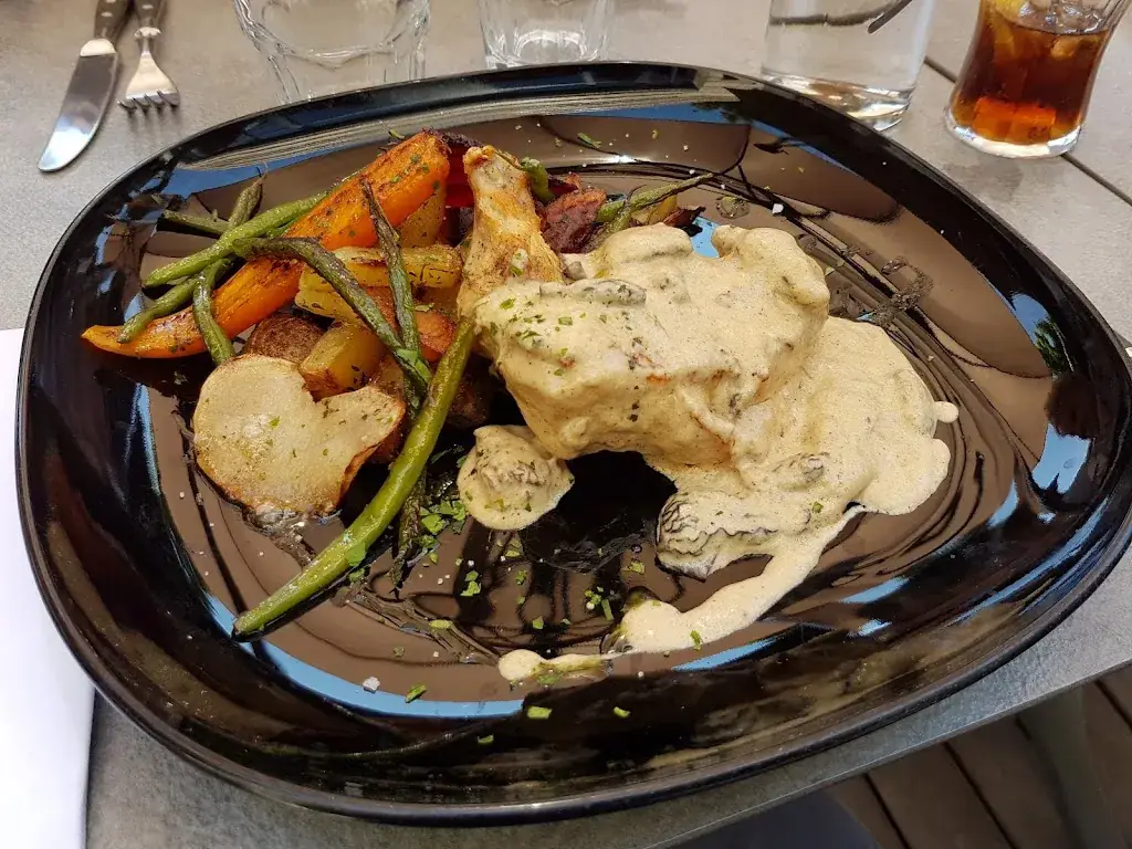 Menu_Villa M_Plan-de-Cuques_immagine_4