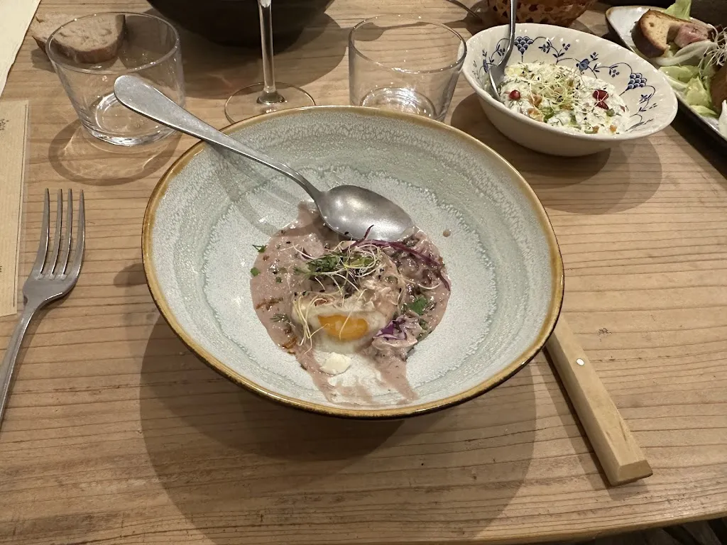 fabienne_Café.Germain_Pourrières_review