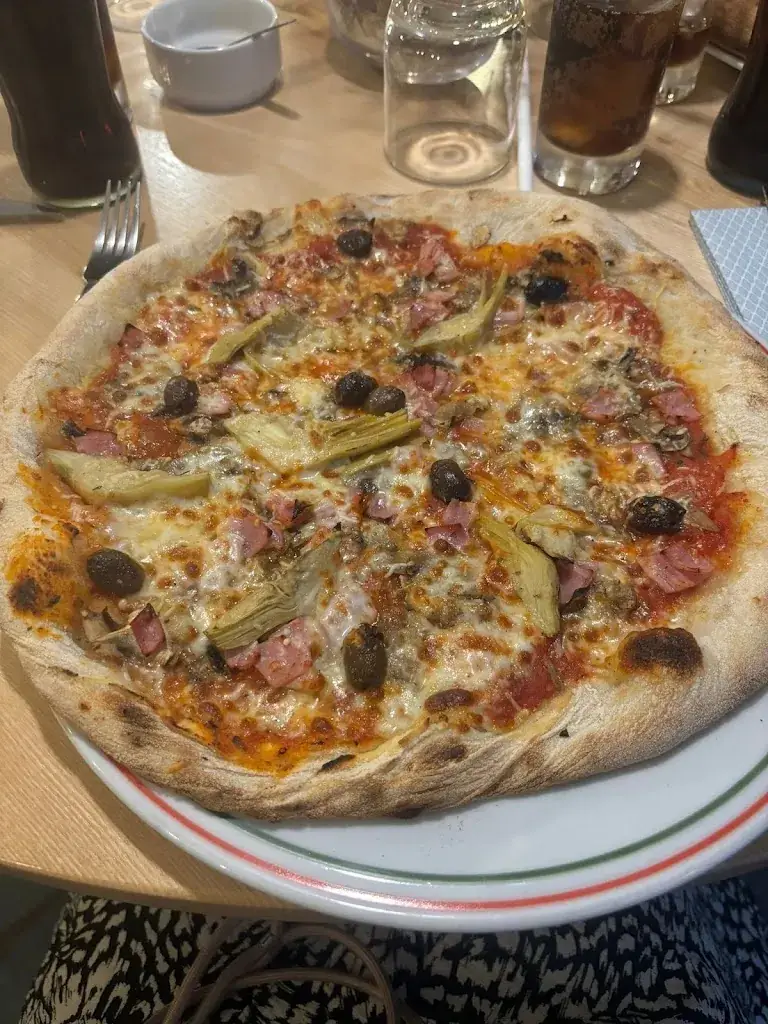 Vincent Guillaume_LECCINO Pizzeria_Oullins-Pierre-Bénite_review