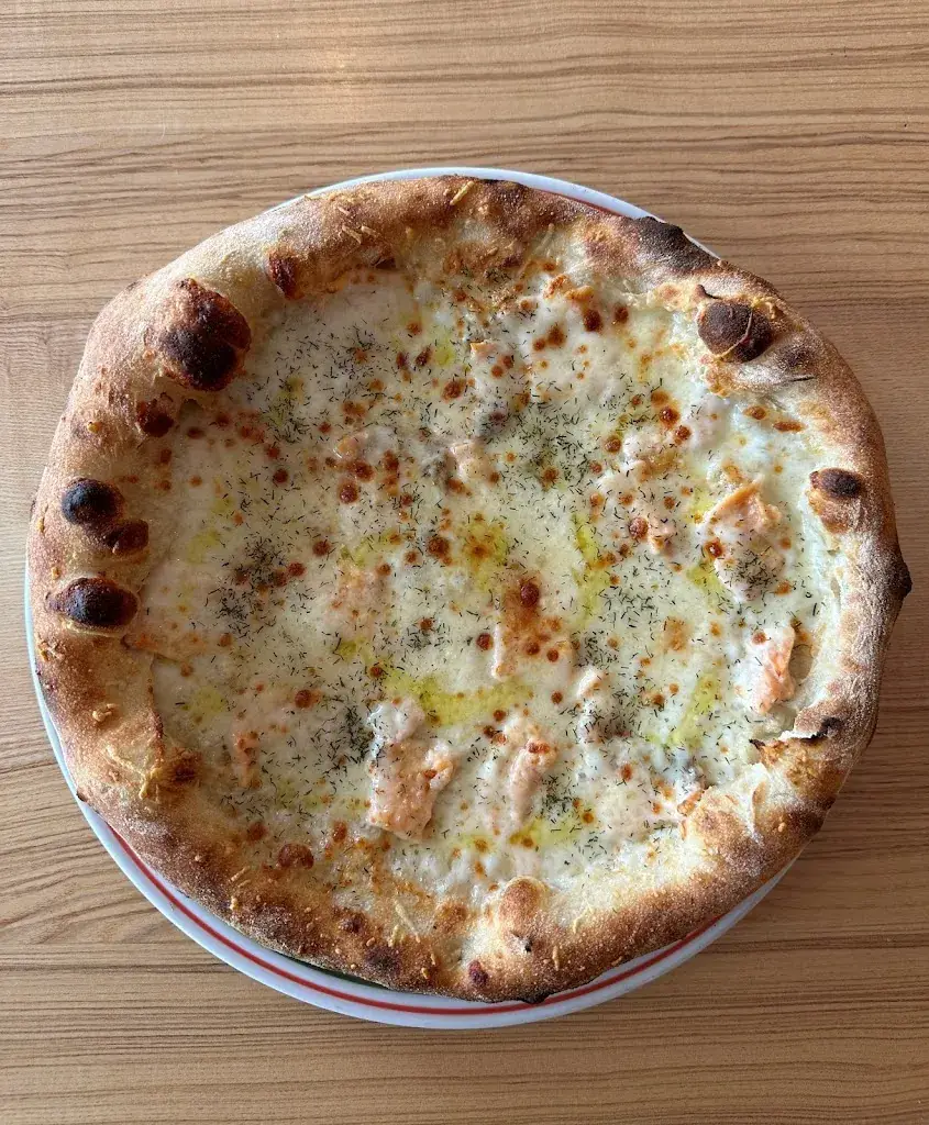 LECCINO Pizzeria_Oullins-Pierre-Bénite_slider_image_2