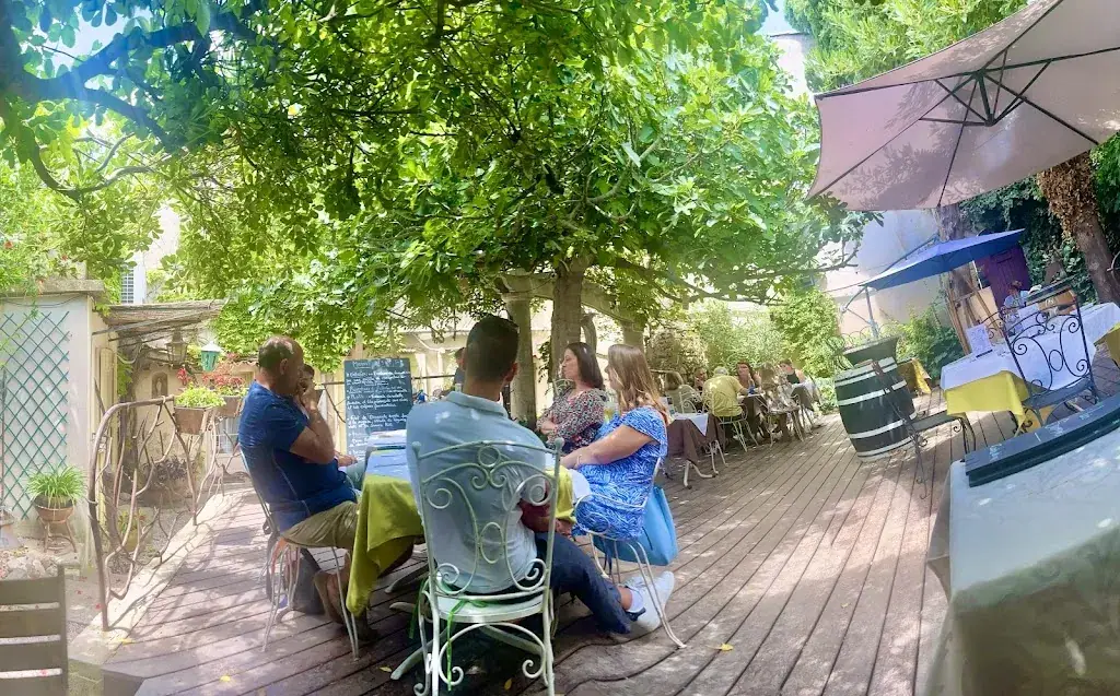 Les Sarments_Puyloubier_slider_image_3