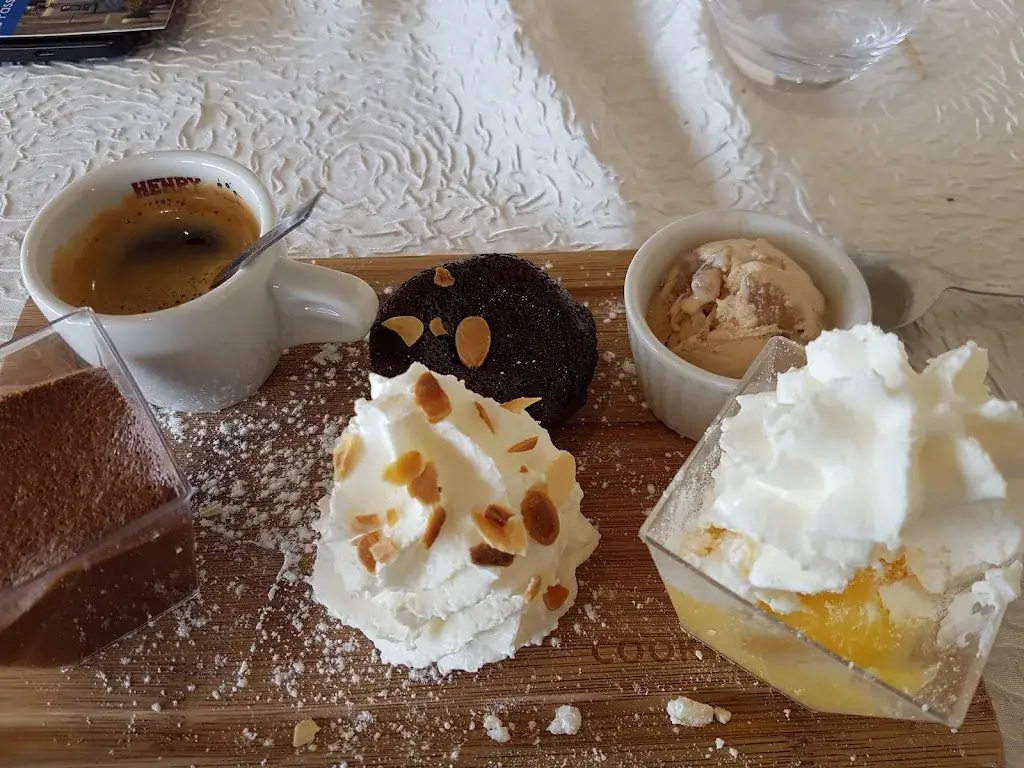 Menu_Restaurant Le Passe Port_Port-Saint-Louis-du-Rhône_image_6