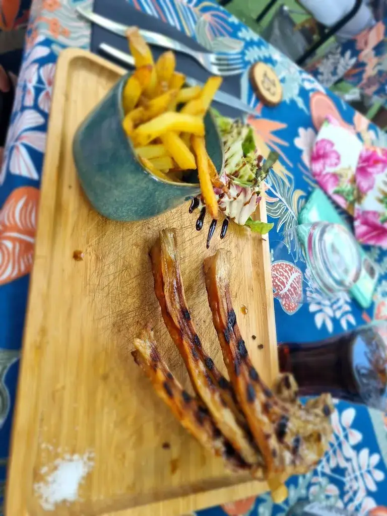 Menu_Ô tour d'un Verre_Port-Saint-Louis-du-Rhône_image_7