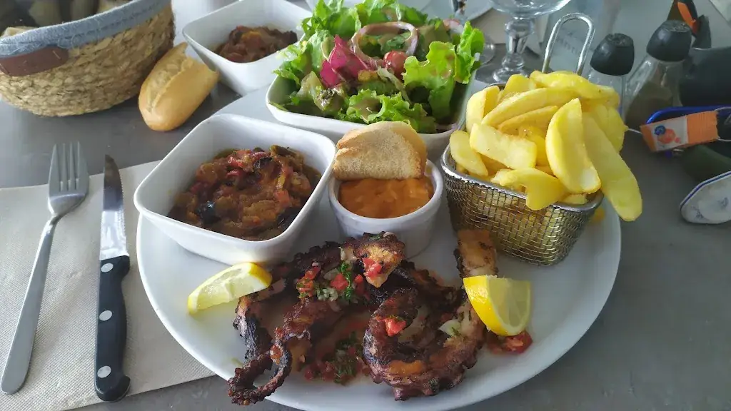 Rest'O Bout du Monde_Port-Saint-Louis-du-Rhône_slider_image_3