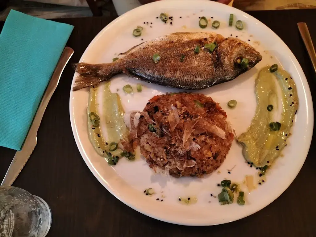 Menu_Yacht Club ️Restaurant_Port-Saint-Louis-du-Rhône_image_7