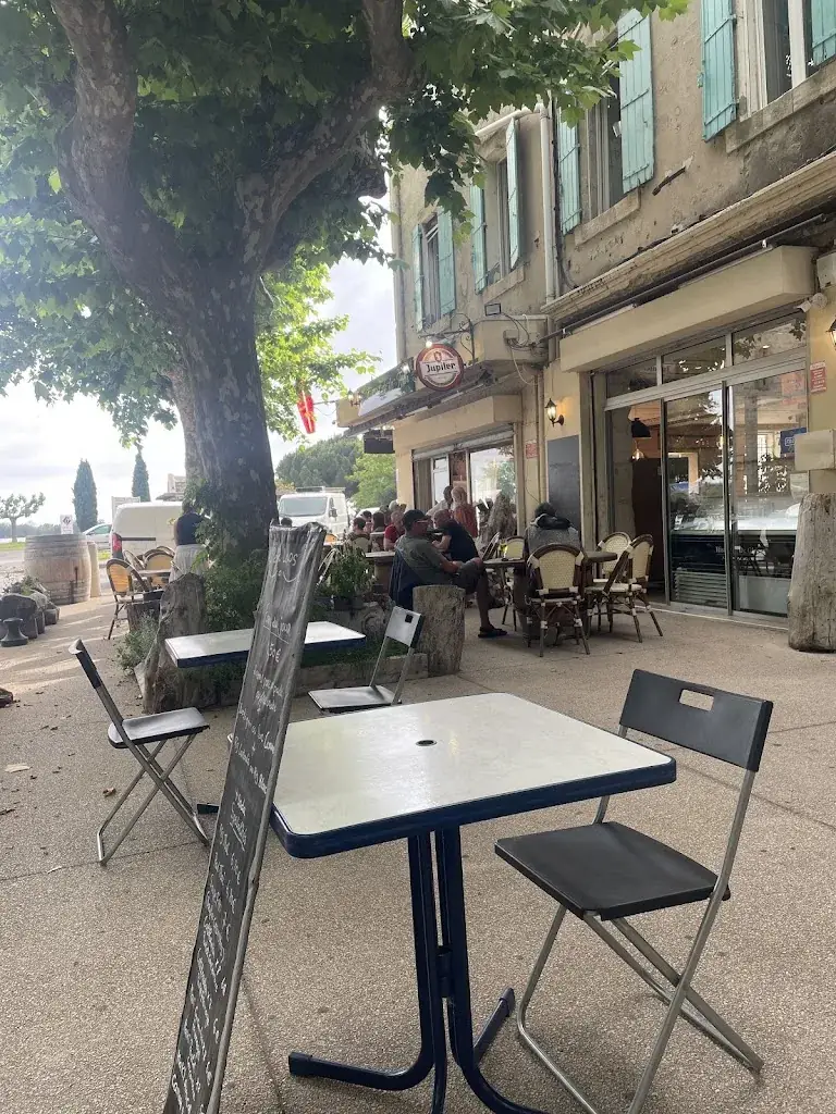 Le Bistrot de la Tour restaurante en Port-Saint-Louis-du-Rhône