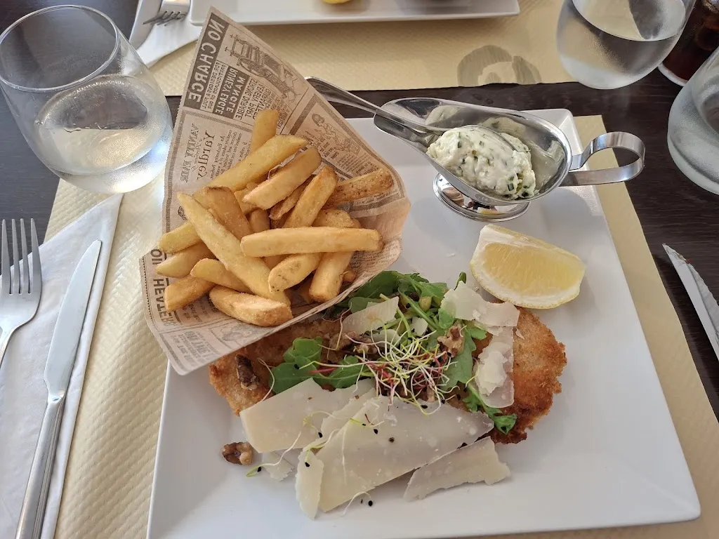 Cécile Carl_Restaurant l'Ecluse_Port-Saint-Louis-du-Rhône_review