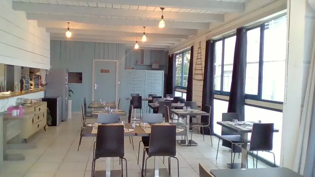 Crêperie du Port Restaurant in Port-Saint-Louis-du-Rhône