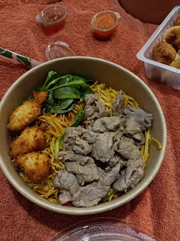 Sefyou Meba_Le Padthaiya_Port-Saint-Louis-du-Rhône_recensione