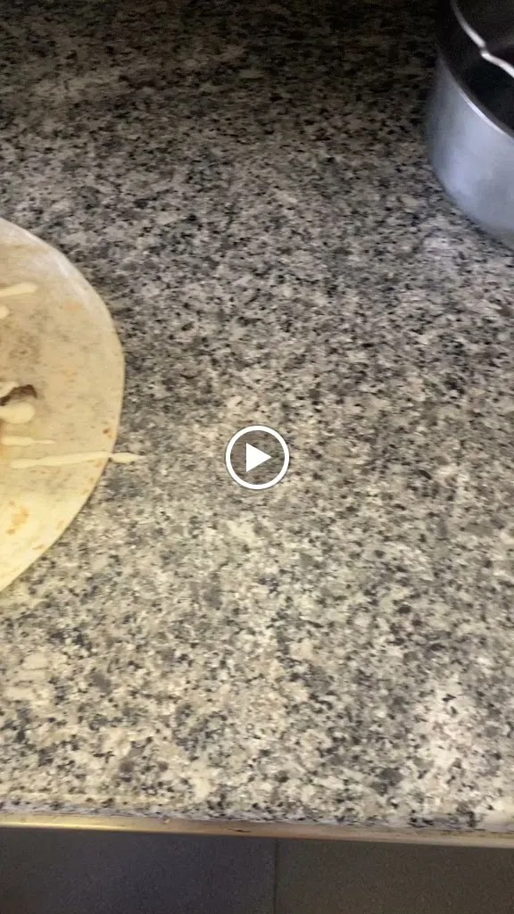 Snack de la paix_Port-Saint-Louis-du-Rhône_slider_image_2