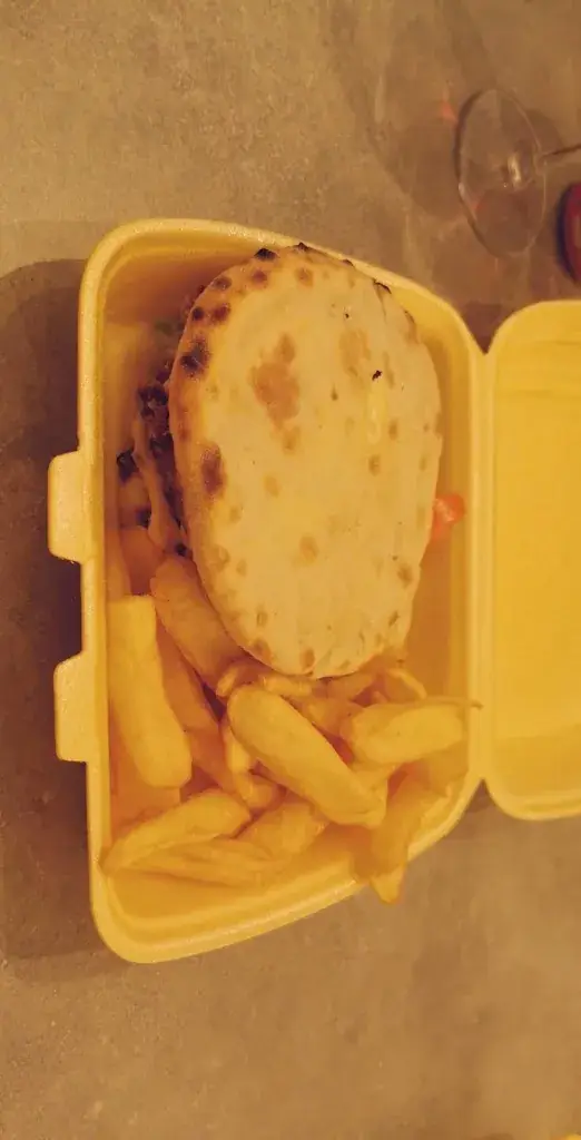 Menu_New delhi_Port-Saint-Louis-du-Rhône_image_4