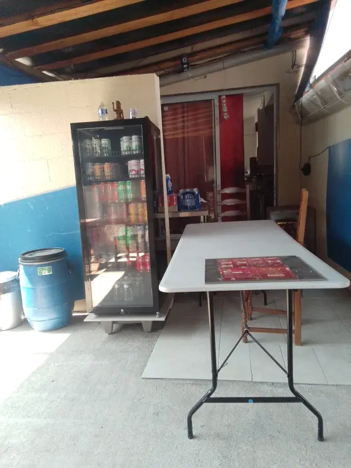 Saveur d’Asie à Emporter_Port-Saint-Louis-du-Rhône_slider_image_1