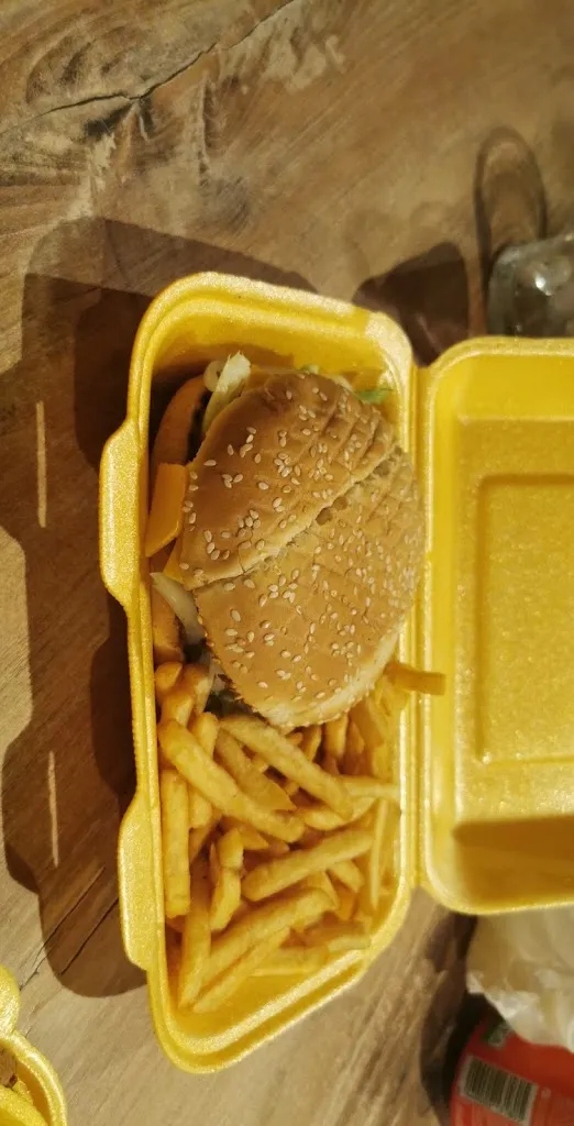 Top good_Port-Saint-Louis-du-Rhône_slider_image_3